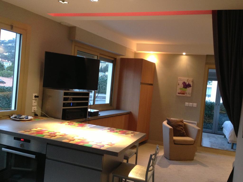 דירות קאן Penthouse With Jacuzzi On The Big Terrace מראה חיצוני תמונה