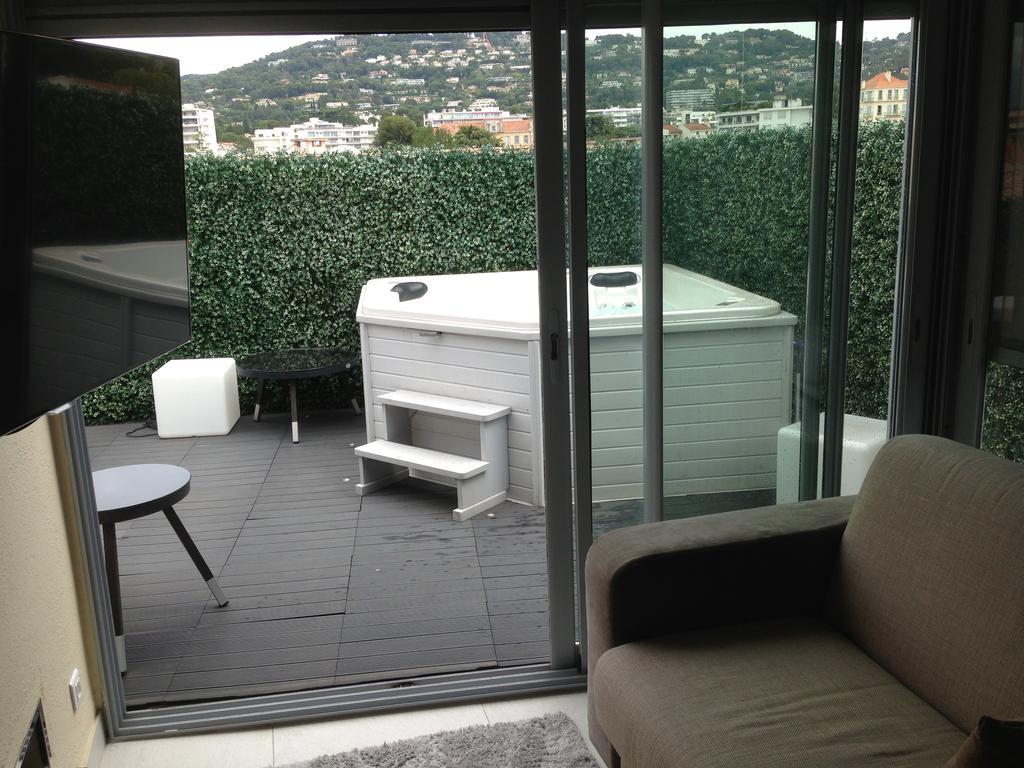 דירות קאן Penthouse With Jacuzzi On The Big Terrace מראה חיצוני תמונה